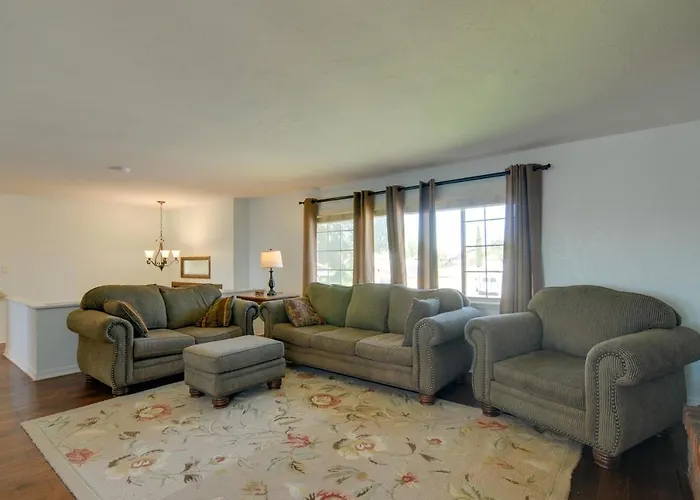 Picturesque Page Home Near Lake Powell And Hiking!