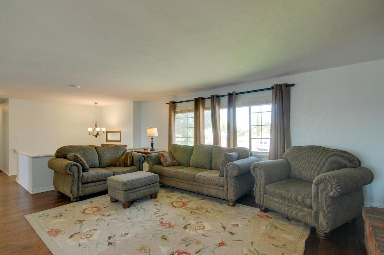 Picturesque Near Powell And Hiking! *